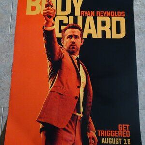 THE HITMAN'S BODYGUARD - MOVIE POSTER WITH RYAN REYNOLDS (AS THE BODYGUARD)